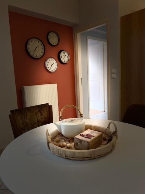 Vincent - Central 2 Bedroom Apartment 79Sqm トリポリス エクステリア 写真